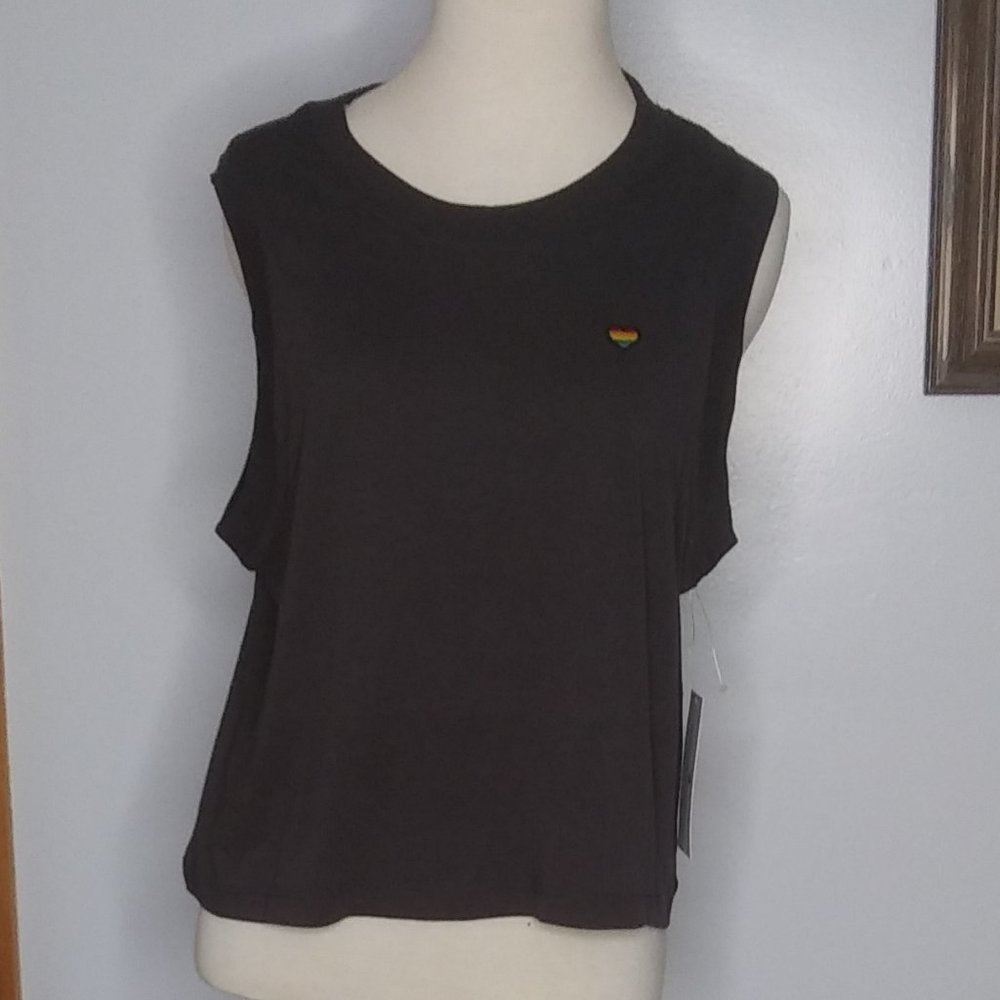 NWT Spiritual Gangster Happy Box Crop Tank rainbow heart size large